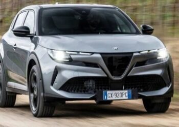 Найдешевший кросовер Alfa Romeo 2025 року показали на нових фото