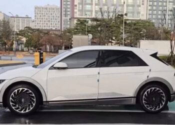 Завидна витривалість: електромобіль Hyundai подолав понад 600 тисяч км за три роки (ФОТО)