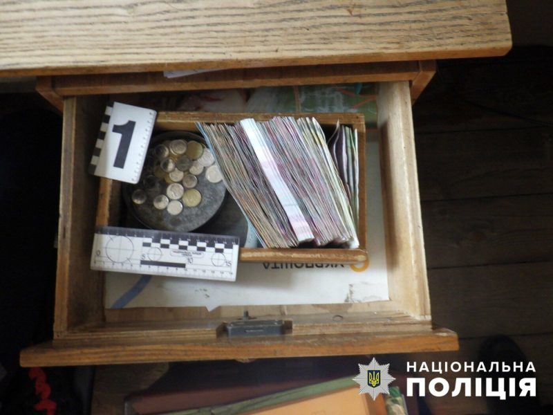 Мешканці Ульянівки спіймали озброєного зловмисника: поліція розслідує обставини розбійного нападу на працівницю пошти