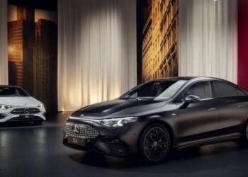 Новий Mercedes CLA став електромобілем (ВІДЕО)