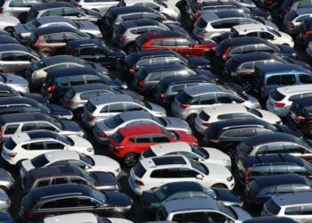 Автомобілі можуть різко подорожчати на $12 тисяч через Трамп