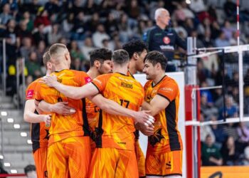 Барком-Кажани – Закса. Дивитися онлайн. LIVE трансляція