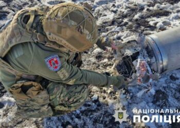 На Сумщині вибухотехніки поліції знешкодили бойову частину ворожої ракети