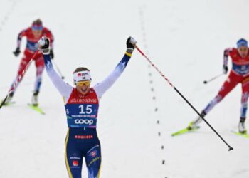 ЧС з лижних гонок. Випередила норвежок. Карлссон виграла золото масстарту