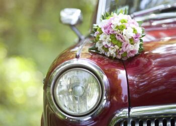 Експерт розповів, з чого розпочати підготовку автомобіля до весняного тепла