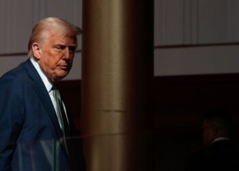 Заможні американці масово виводять капітал за кордон