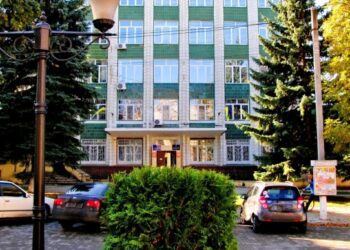 Депутата Сумської облради, якого підозрюють у вбивстві майстра лісу, відпустили під домашній арешт