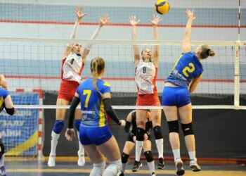Двох півфіналісток вищої ліги з волейболу визначили золоті сети