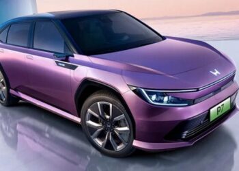 Запас ходу 650 км: Honda випустила доступний електрокросовер (ФОТО)