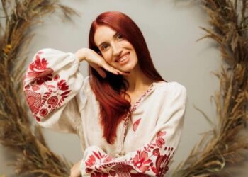 Ексвійськова Євгенія Емеральд вперше показалася після пластичної операції та розповіла про свій стан