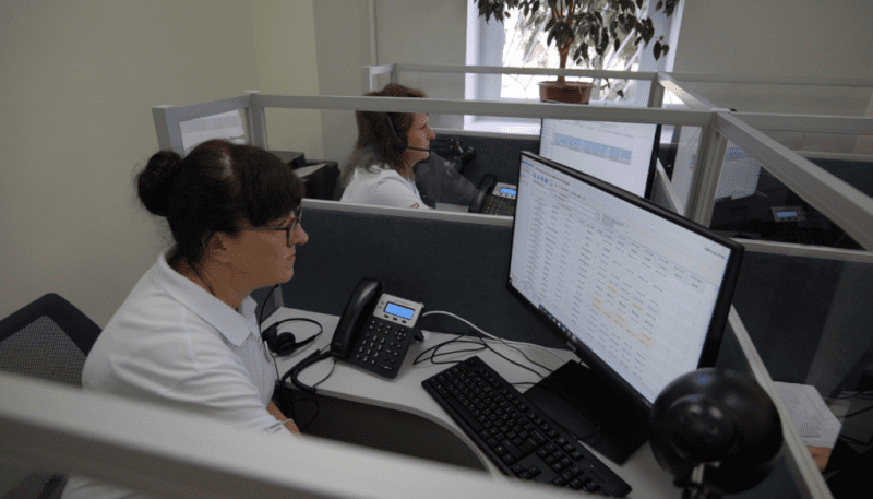 На базі Шосткинської ЦРЛ відкрився Call-центр, зателефонувавши можна записатися на прийом до лікаря та дізнатися інформацію про роботу будь-якого медзакладу громади