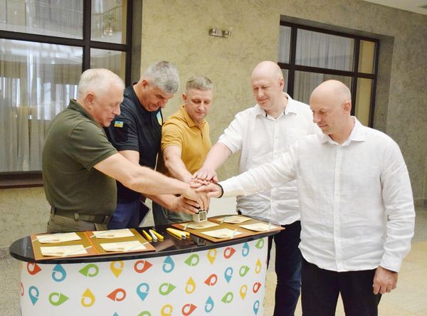 На Сумщині погасили поштову марку «Податки. Армія. Перемога»