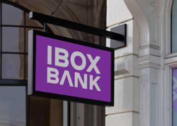 Переслідування IBOX Bank пов’язано з конфліктом керівника детективів БЕБ Ткачука та власниці банка, – експерт
