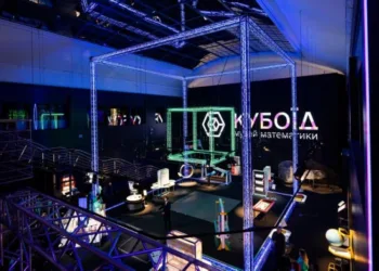 Перший в Україні та п’ятий у світі: у Києві відкрили музей математики “Кубоїд”