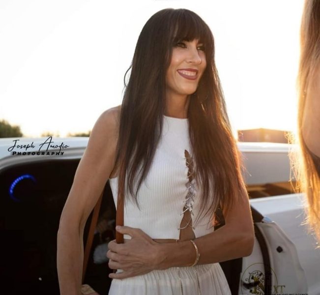 Після 40 років життя тільки починається: шосткинка стала моделлю і вийшла на подіум Fashion Week в Мілані + Фото + Відео