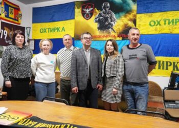 «ПЛІЧ-О-ПЛІЧ: ЗГУРТОВАНІ ГРОМАДИ»