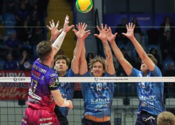 Плотницький провалив перший чвертьфінальний матч Ліги чемпіонів