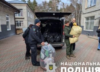 Поліцейські Шостки допомагають підопічним психоневрологічного інтернату