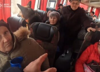 Рятувальники продовжують евакуацію мирних жителів із прикордонних районів Сумщини