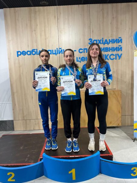 Роменські спортсмени – бронзові призери чемпіонат України серед юнаків та дівчат з біатлону + ФОТО