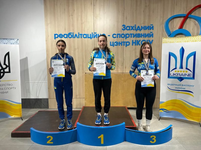 Роменські спортсмени – бронзові призери чемпіонат України серед юнаків та дівчат з біатлону + ФОТО