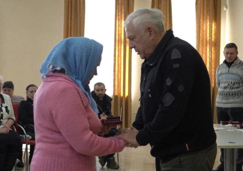 Шістьох захисників Роменського району відзначено державними нагородами (посмертно) + ФОТО