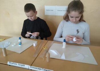 Шосткинські майстри з технічного моделювання здобули перемоги на обласному етапі всеукраїнських змагань