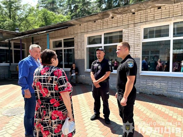 Шосткинські поліцейські відвідали підопічний заклад