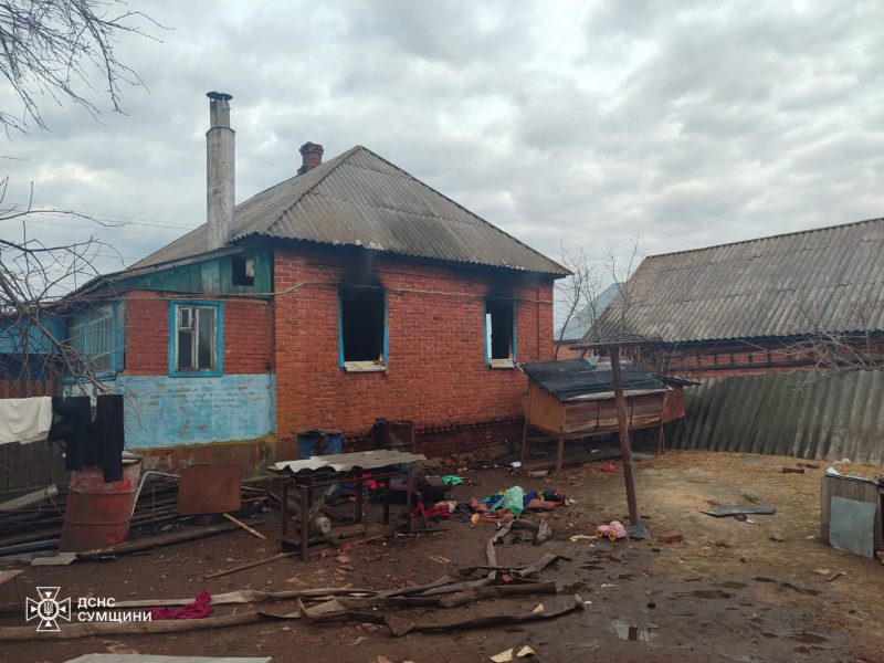 Трагедія на Сумщині: троє загиблих у пожежі, серед них дитина + Фото