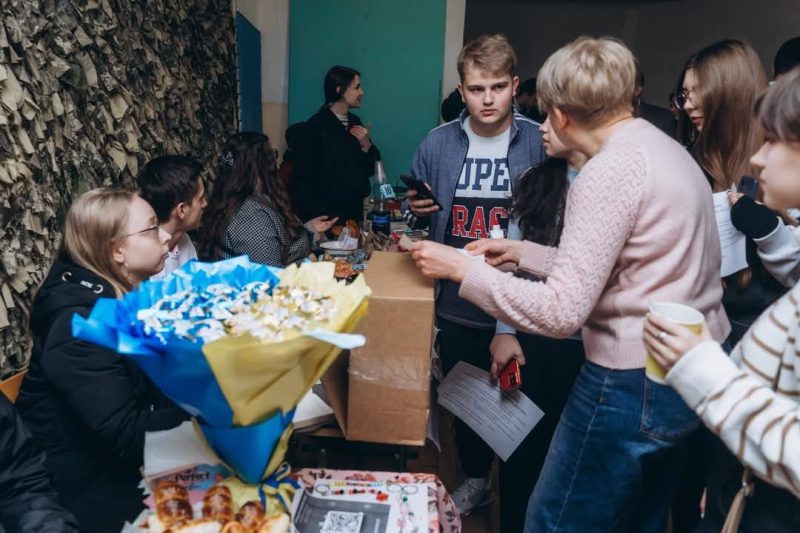 У Конотопі під час благодійного ярмарку зібрано понад 60 тис грн. на підтримку ЗСУ