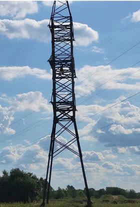 У Шостці діти продовжують гратись у небезпечних місцях