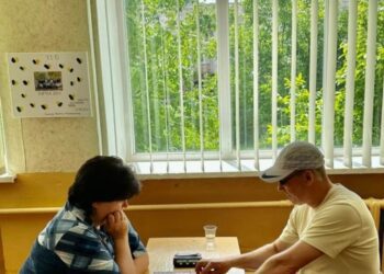 У Шостці пройшов турнір з шашок-серед ветеранів (+фото)