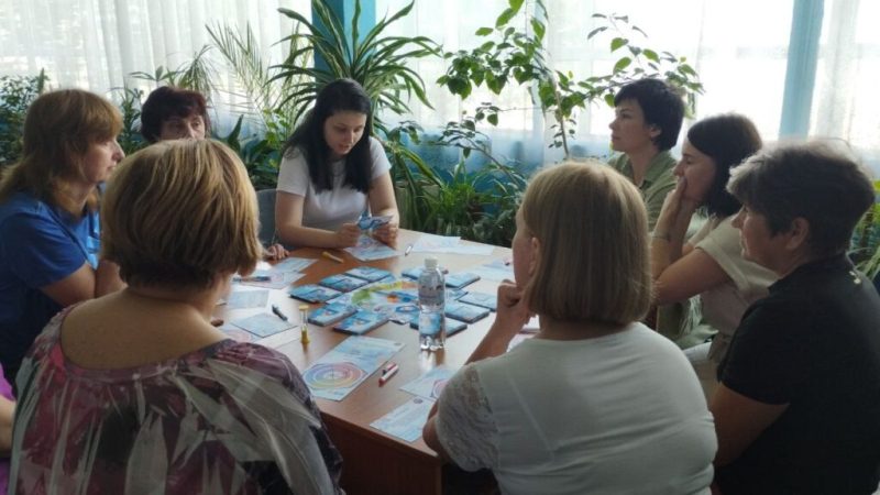 У Шосткинській бібліотеці пройшла цікава гра напередодні Дня Конституції України