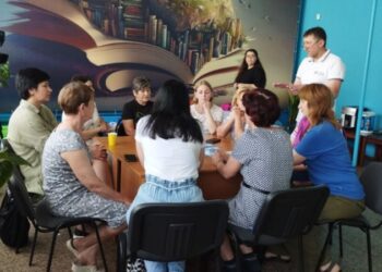 У Шосткинській бібліотеці пройшла цікава гра напередодні Дня Конституції України