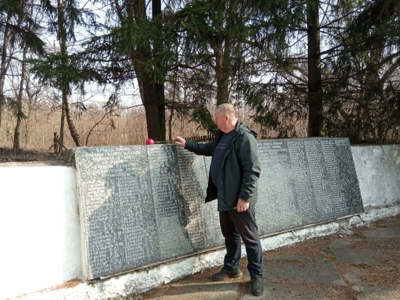 У Шосткинській громаді відзначили 82-у річницю Івотської трагедії + Фото