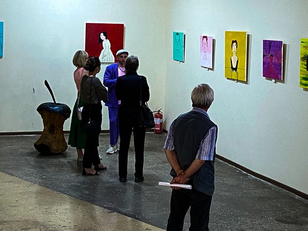 У Шосткинському Арт центрі відкрилась виставка сучасного мистецтва “2098” (фоторепортаж)