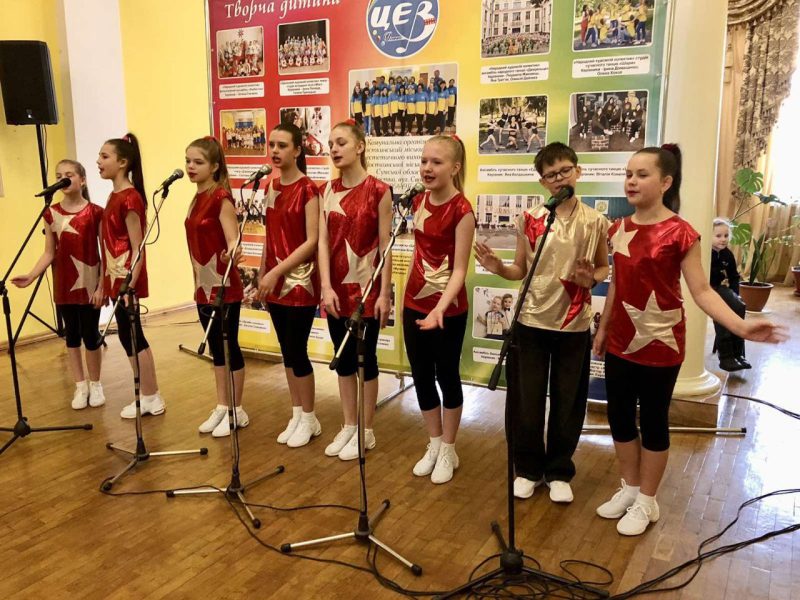 У Шосткинському ЦЕВі відбувся благодійний захід, де збирали гроші для наших захисників + Фото