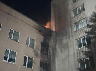 У Сумах шахед поцілив у дитячу поліклініку