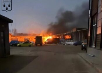 У Сумах “шахед” влучив у складське приміщення