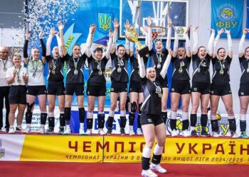 Весь сезон без поразок. У вищій лізі з волейболу визначився чемпіон