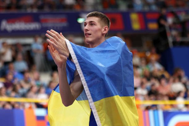 ВІДЕО. Як Дорощук здобув золото ЧЄ, взявши рекордні для себе 2.34 м