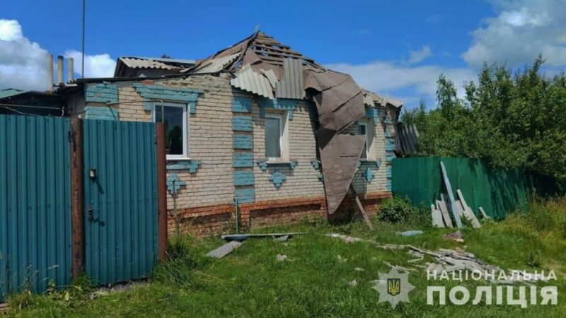 Вночі на Сумщині пролунало 54 вибухи, внаслідок обстрілів був пошкоджений приватний будинок