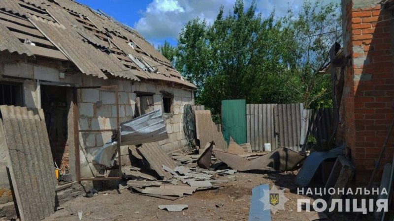 Вночі на Сумщині пролунало 54 вибухи, внаслідок обстрілів був пошкоджений приватний будинок