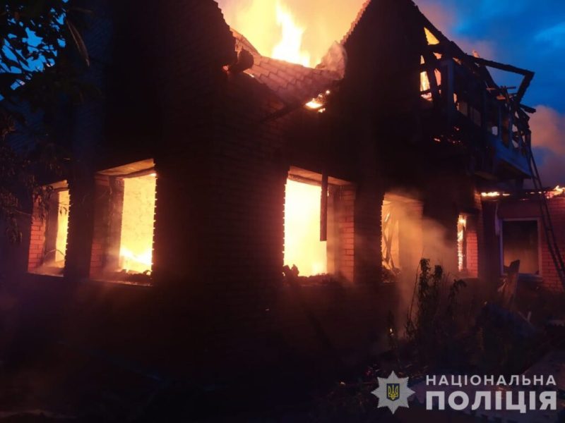 Ворог продовжує завдавати ударів по громадам Сумщини