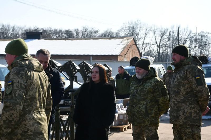 Захисники 636-го окремого зенітно- кулеметного батальйону отримали 10 нових пікапів PEUGEOT та матеріально-технічне обладнання + ФОТО