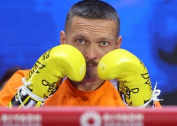 В Усика шукають спаринг-партнерів для підготовки до наступного бою