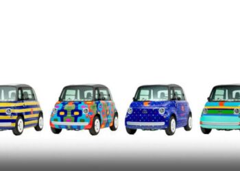 Компанія Fiat представила яскраві версії Topolino у стилі GALLO