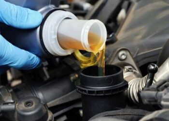 В автосервісі розповіли, коли не варто міняти моторну оливу кожні 7500 км