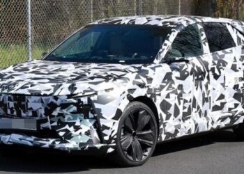 Електричний аналог Mazda CX-5 вперше помітили на дорогах (ФОТО)