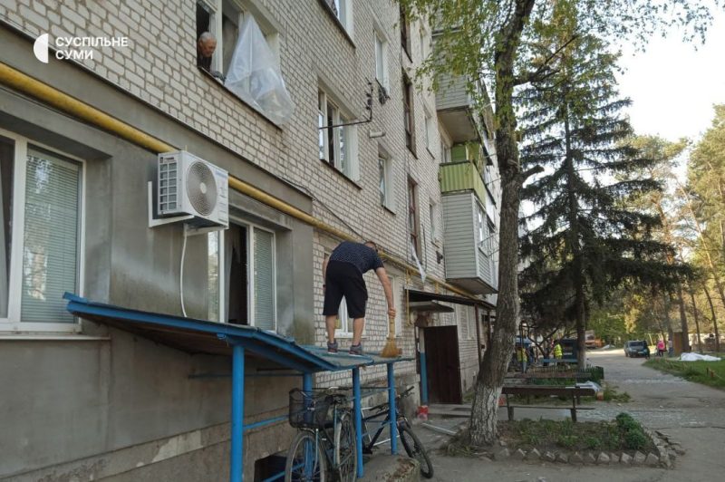 Вночі росіяни ударили БПЛА по Охтирці: поранено людину